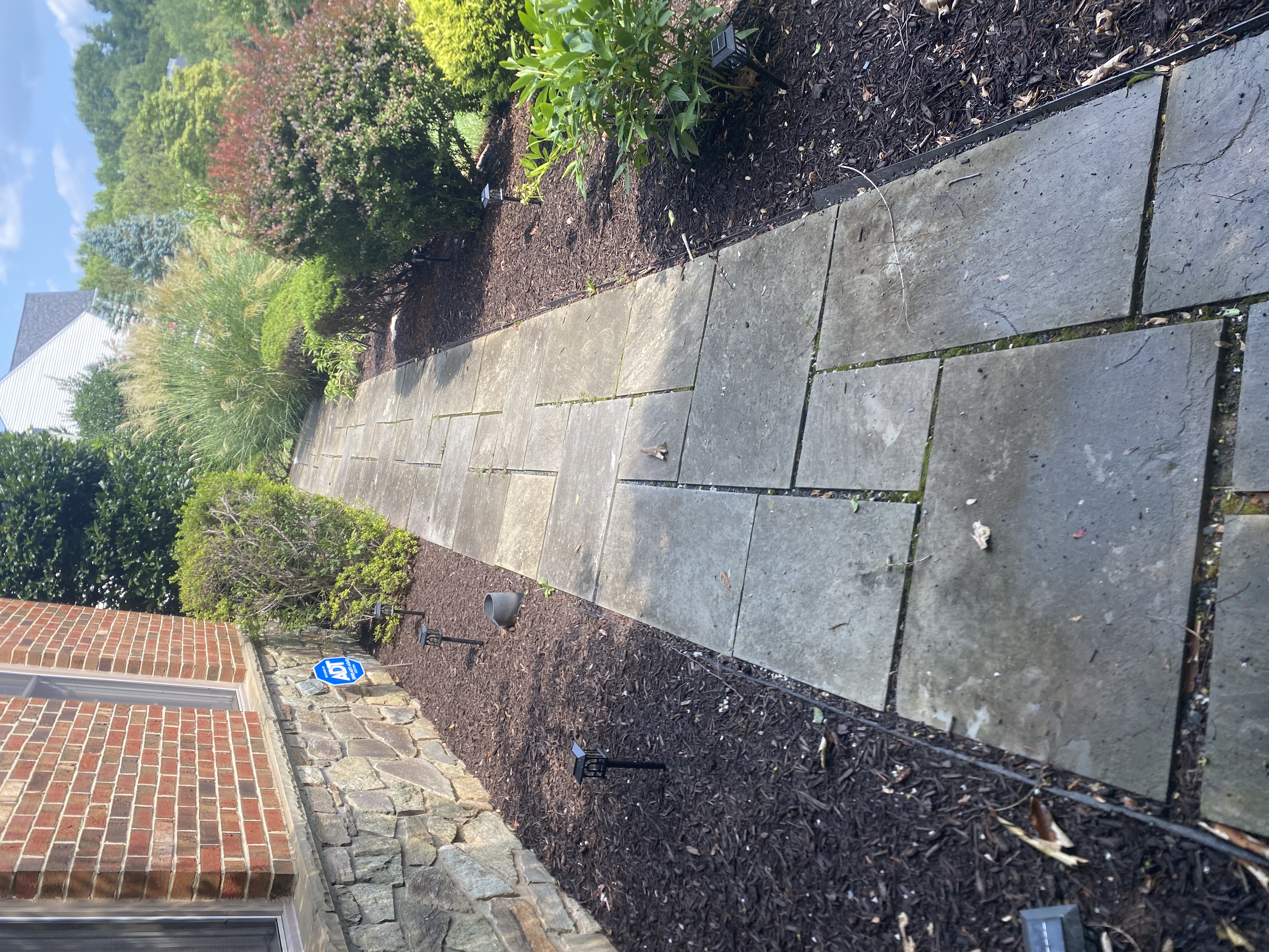 Rockville Walkway pressure washing 